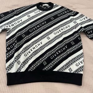 Givenchy sweater